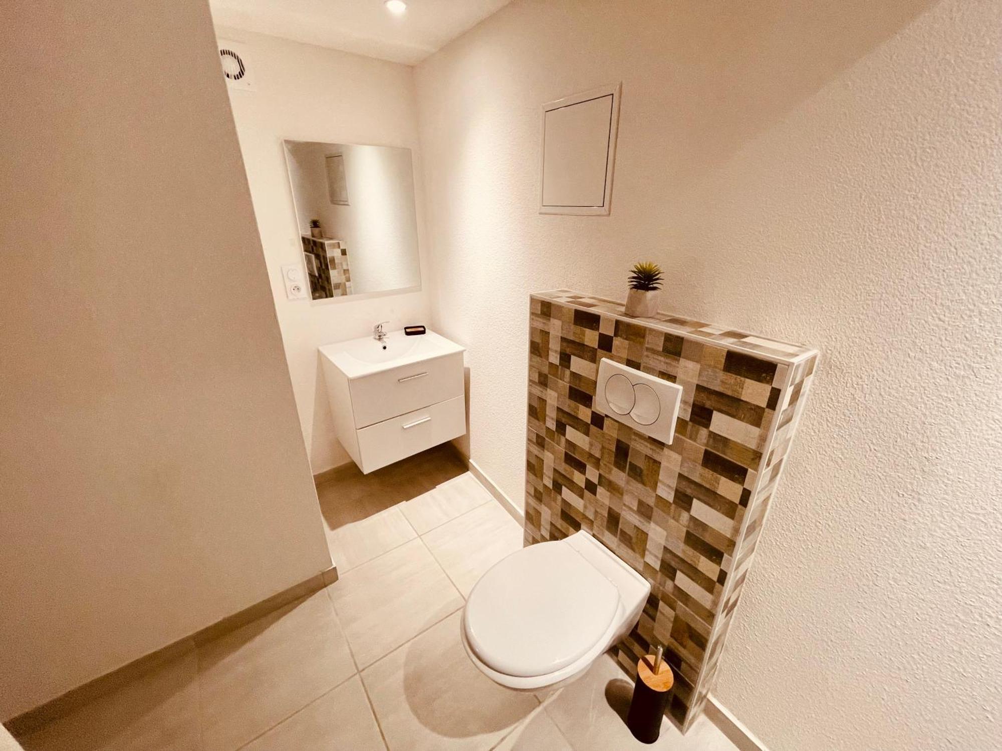 La Cave Aux Lumieres - Proche Centre-Ville - 2 Chambres - Wifi Renaison Εξωτερικό φωτογραφία